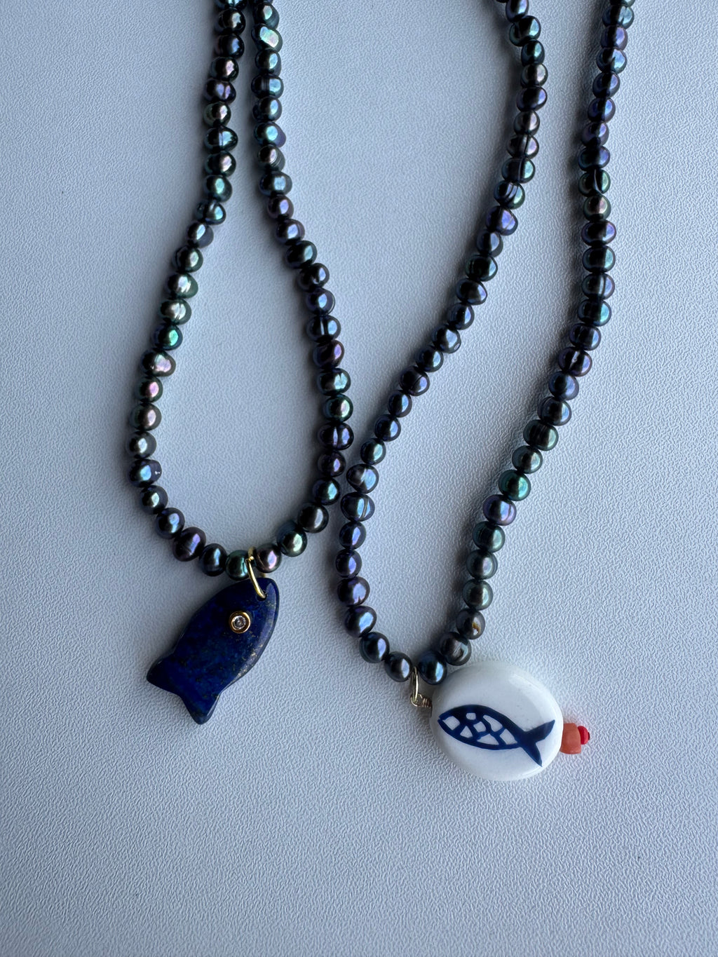 Black tahitian Pearl Fish Necklace