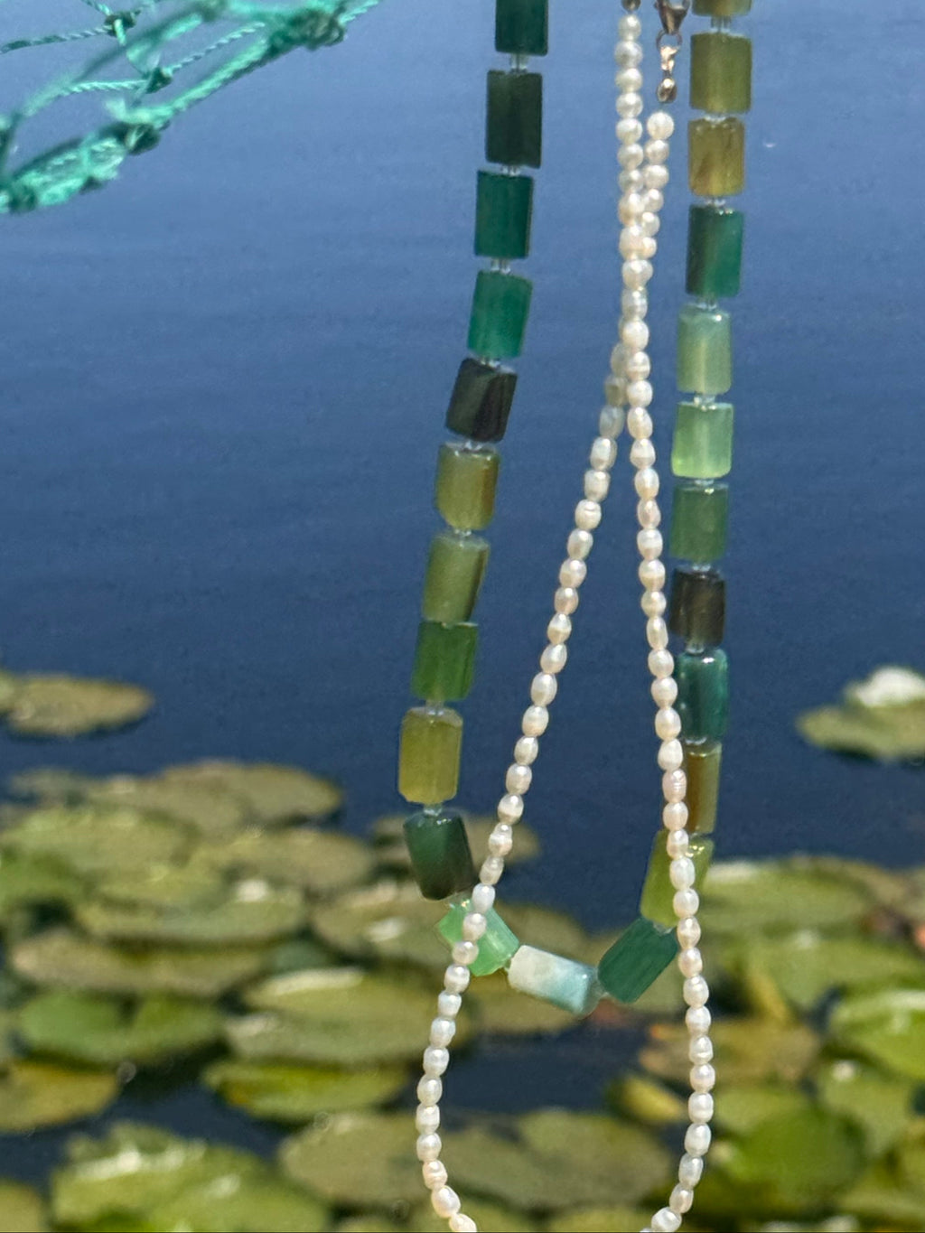 Mixed green beaded necklace