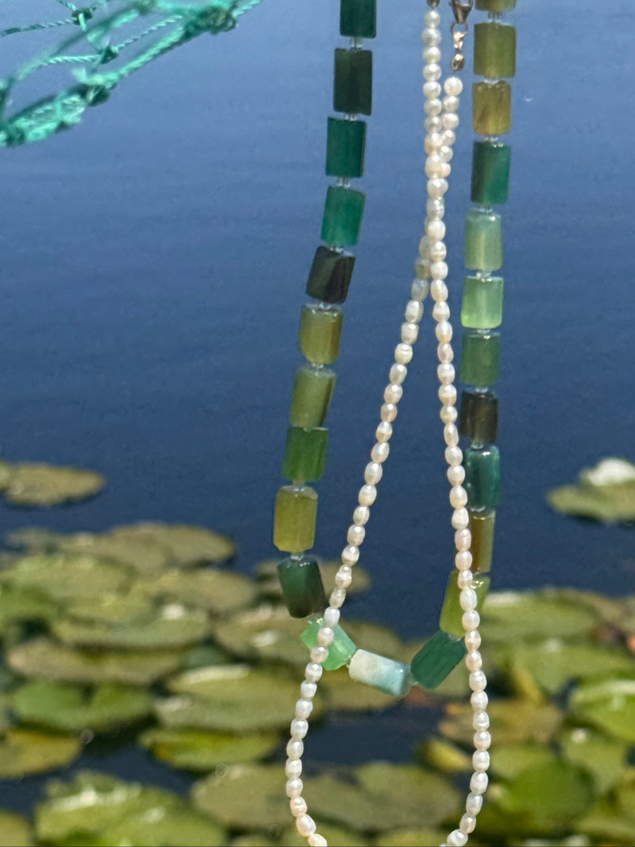 Mixed green beaded necklace