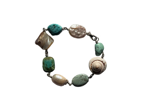 Collected treasures bracelet